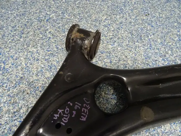 Volkswagen Jetta VI (2011 - 2018) 5C0407151D Вилка подвески — фото 2
