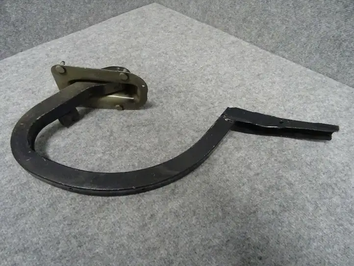 BMW 3 F30 F35 F31 (2012 - 2018) 7420782 Петли крышки багажника — фото 1
