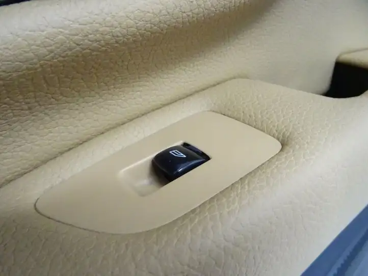 Volvo XC90 (2014 - 2019) 31393116 Обшивка задней двери — фото 4