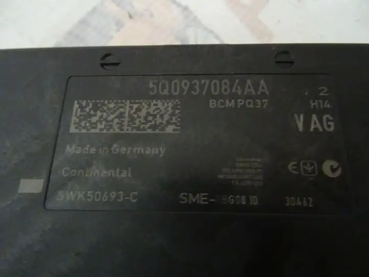 Audi A3/S3 8V (2012 - 2016) 5Q0937084AA Модуль комфорта — фото 4