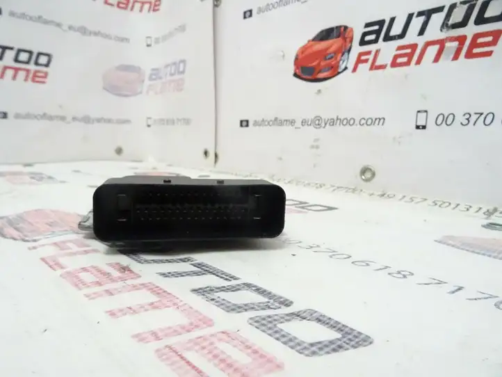 Audi TT TTS Mk2 (2010 - 2014) 8J0907376 Прочие блоки управления — фото 3