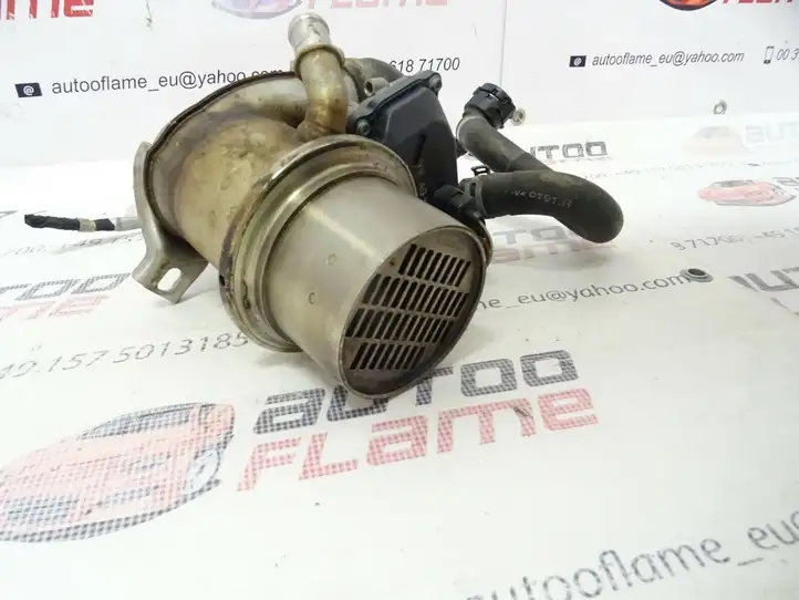 Seat Leon (5F) (2012 - 2019) 04L131512D Охладитель клапана EGR — фото 4