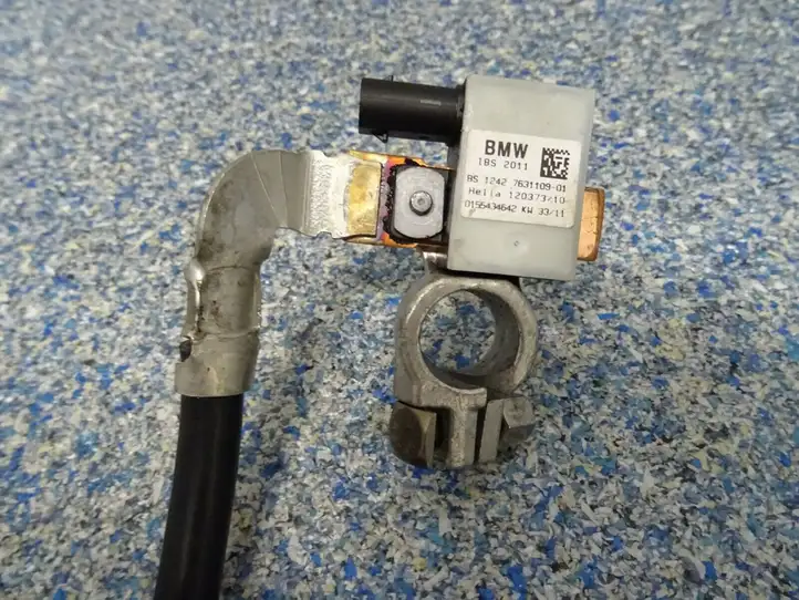 BMW 1 F20 F21 (2011 - 2019) 7631109 Минусовой провод аккумулятора — фото 4