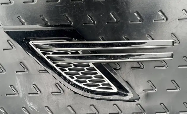 Land Rover Range Rover Sport L494 (2013 - 2017) DK62280B11AC Решетка в крыле — фото 1