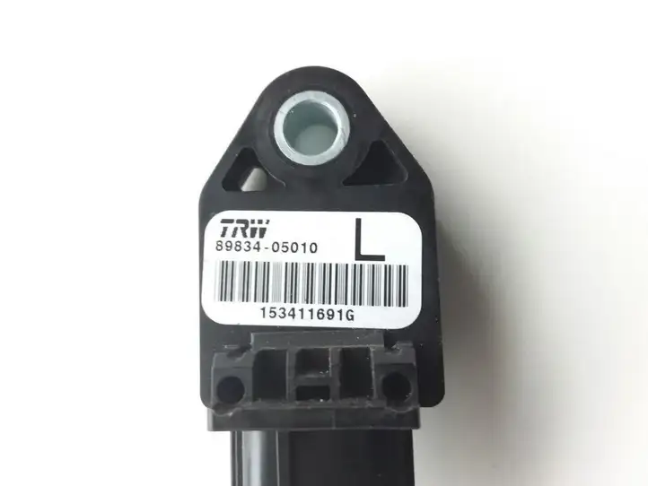 Toyota Avensis T250 (2003 - 2006) 8983405010 Датчик удара SRS — фото 4