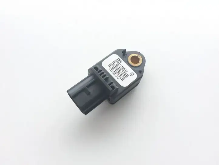 Toyota Yaris (2005 - 2009) 898310D010 Датчик удара SRS — фото 1