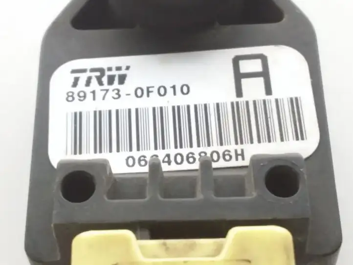 Toyota Corolla Verso AR10 (2004 - 2009) 891730F010 Датчик удара SRS — фото 3