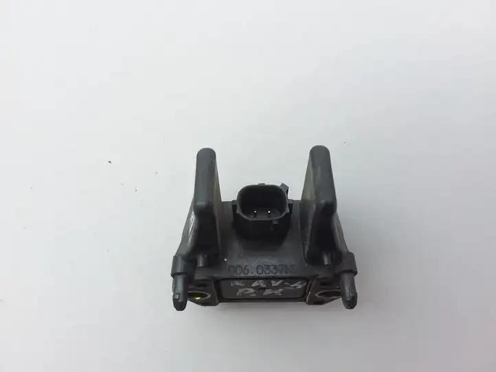 Toyota RAV 4 (XA20) (2000 - 2005) 8917345050 Датчик удара SRS — фото 2