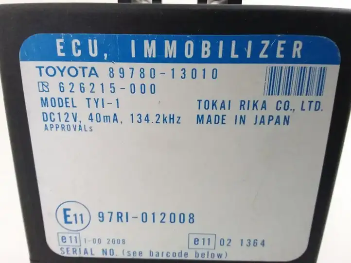Toyota Corolla Verso E121 (2001 - 2004) 8978013010 Блок иммобилайзера — фото 4