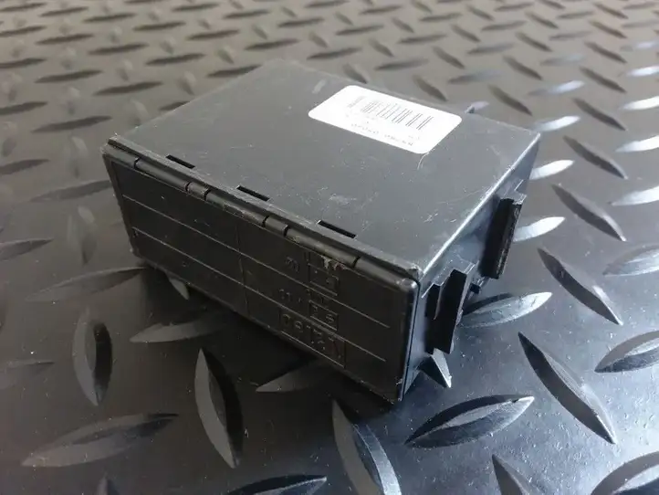 Toyota Avensis T250 (2003 - 2006) 8978005040 Блок иммобилайзера — фото 4