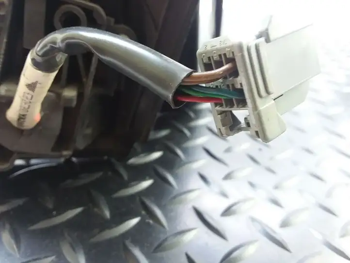 Ford Focus (2005 - 2008) 212836290 Боковое зеркало с электроприводом — фото 4