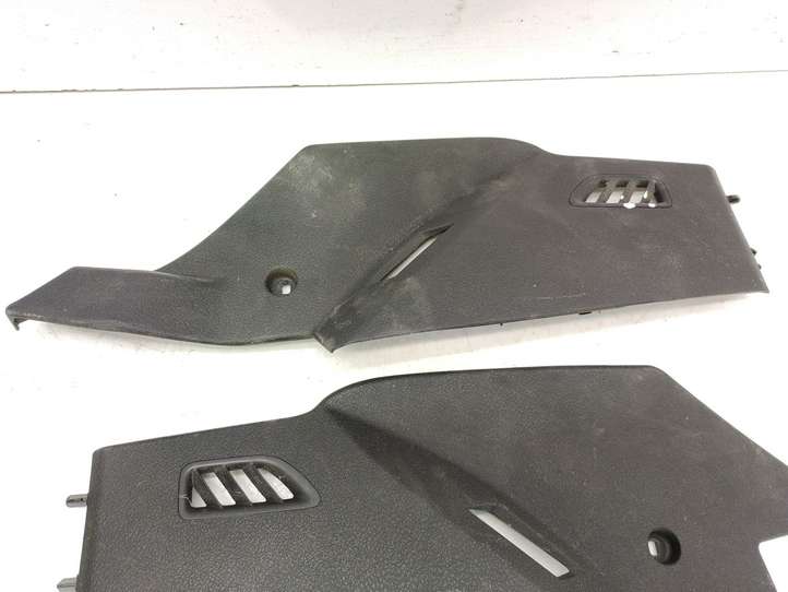 Peugeot 407 (2004 - 2011)  9653860377 Боковая отделка пространства для ног