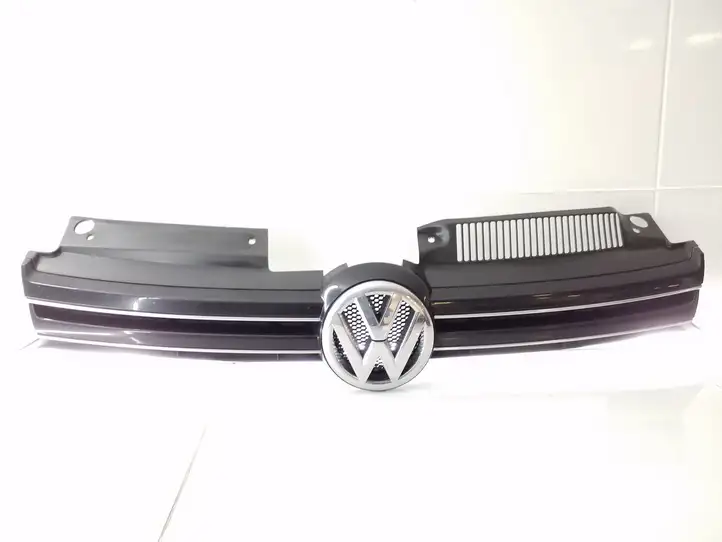 Volkswagen Golf VI (2009 - 2013) 5K0853651 Верхняя решетка радиатора — фото 1