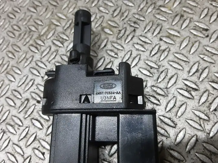 Ford Focus (2005 - 2008)  4M5T7C534AA Датчик педали сцепления