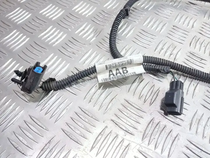 Ford Kuga I (2008 - 2012) 8V4T14297 Прочая электропроводка — фото 3