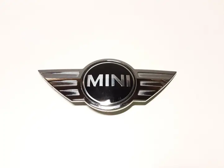 Mini Clubman F54 (2015 - 2019) 7351373 Эмблемы и надписи — фото 1