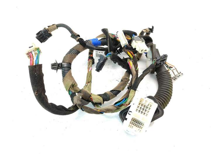 Kia Sorento (2002 - 2006)  918103E031 Проводка передних дверей