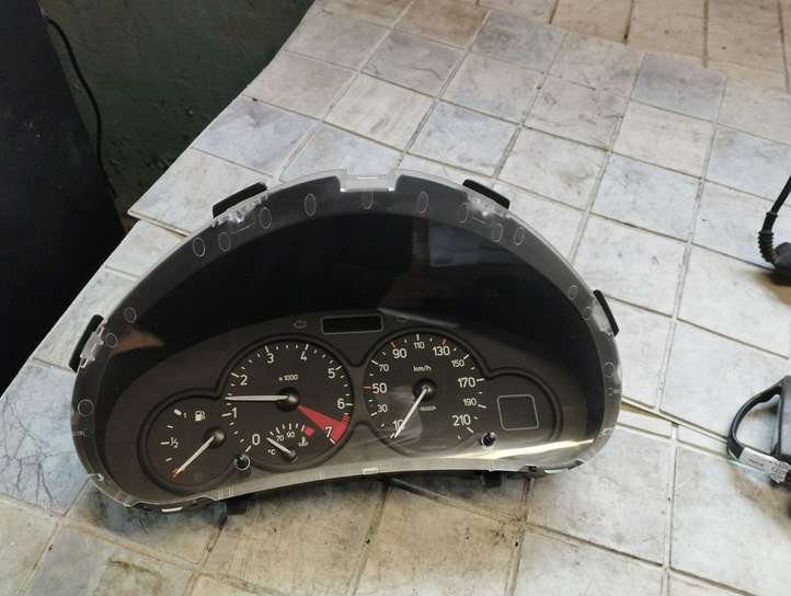 Peugeot 206 (1998 - 2012)  9648578080 Спидометр (приборный щиток)