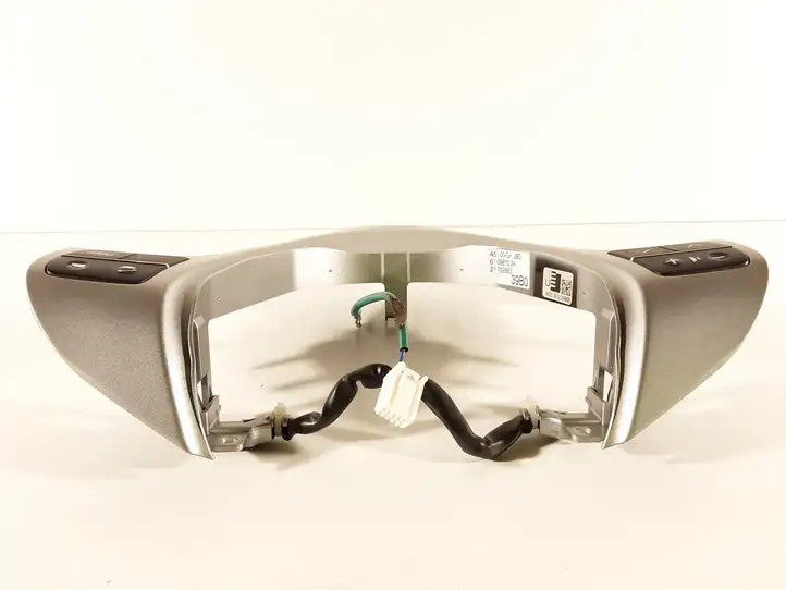 Toyota Verso (2009 - 2012) 451000F390 Кнопки на рулевом колесе — фото 2