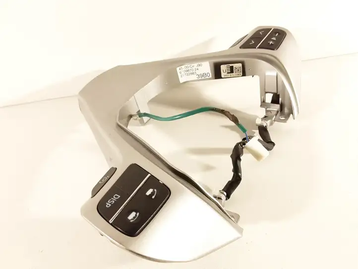 Toyota Verso (2009 - 2012) 451000F390 Кнопки на рулевом колесе — фото 6
