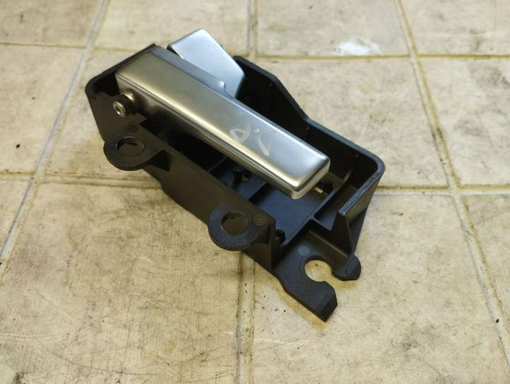 Ford Focus (2005 - 2008)  3M51R22601BB Внутренняя ручка