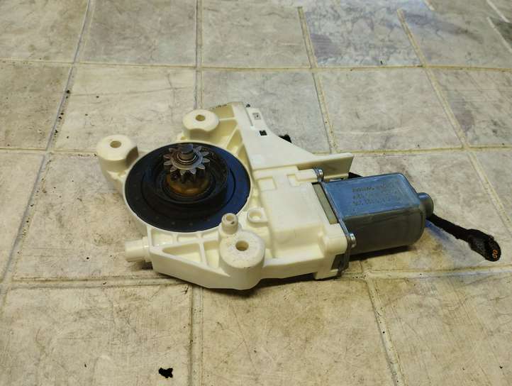 Ford Focus (2005 - 2008)  4M5T14553 электродвигатель переднего стеклоподъемника