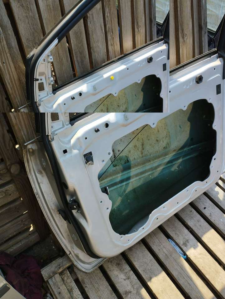 Ford Focus (2005 - 2008)   Дверь