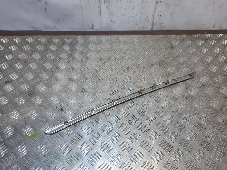 Mercedes-Benz GL X164 (2006 - 2012) A1646830270 Декоративная планка — фото 3