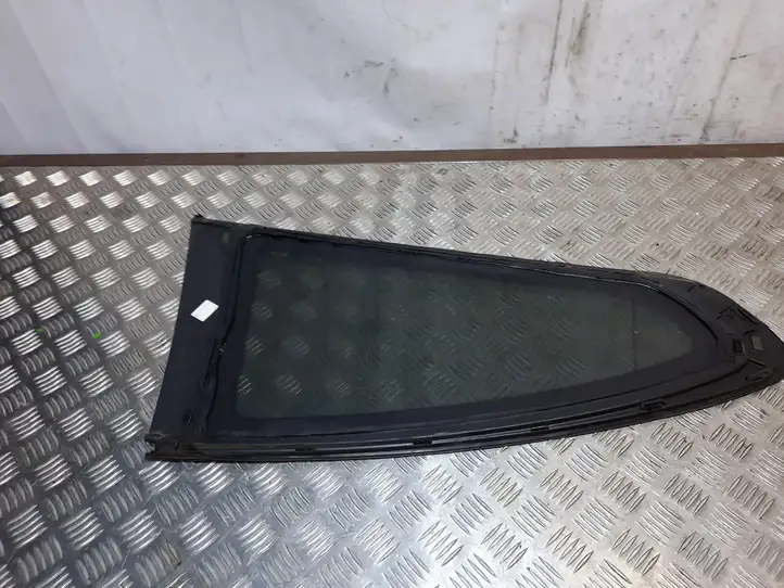 BMW 6 F12 F13 (2010 - 2018) 7219889 Заднее боковое стекло — фото 2
