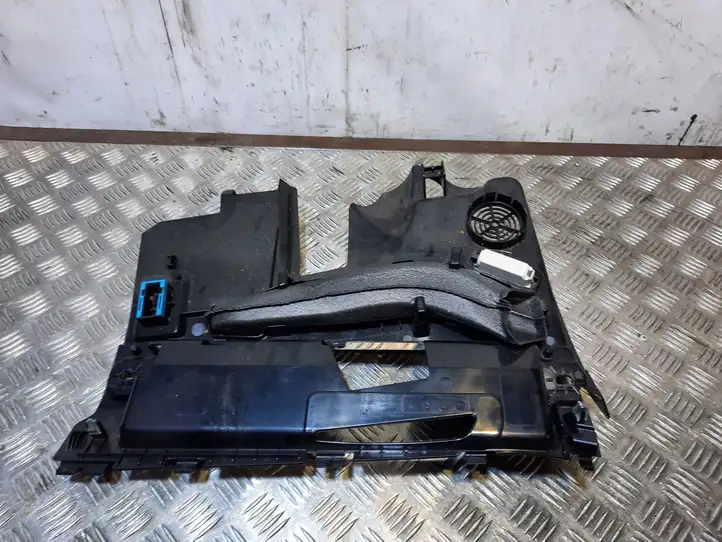 BMW 6 F12 F13 (2010 - 2018) 9166702 Нижняя отделка панели приборов — фото 3