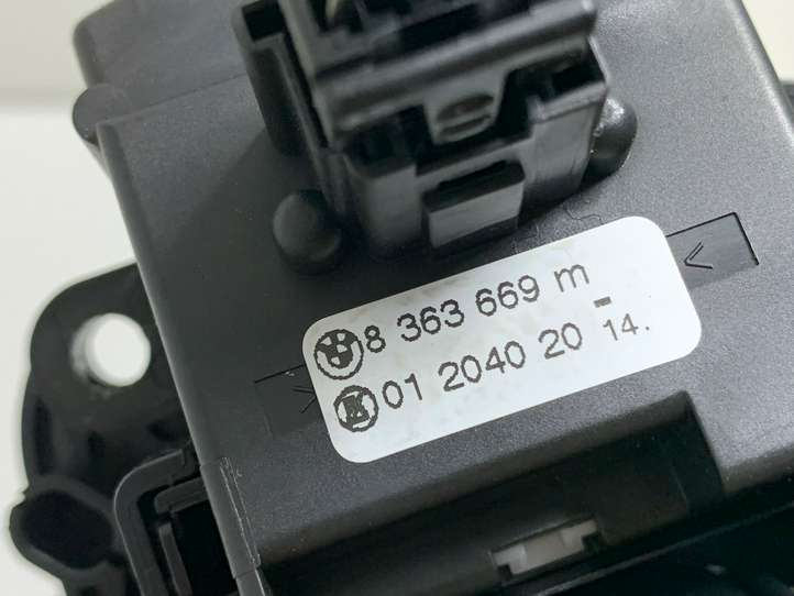 BMW 3 E46 (1998 - 2005)  8376443 Комплект ручек