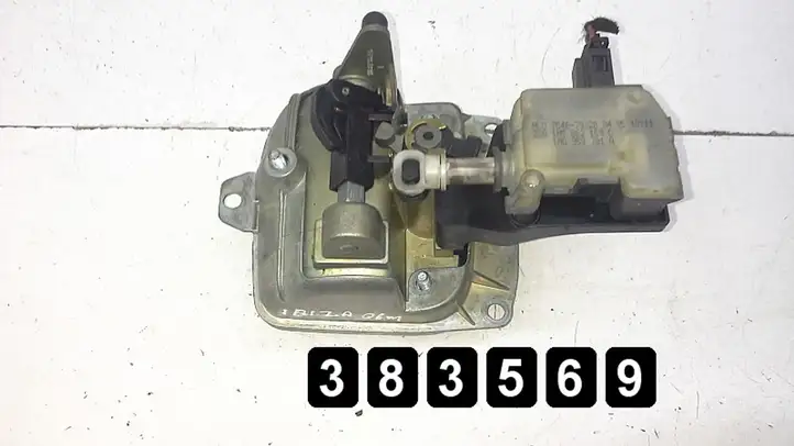 Seat Ibiza III (6L) (2002 - 2008) 6l6827573b Ручка крышки багажника — фото 4