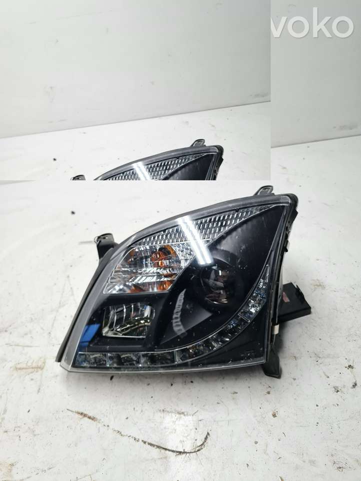 Opel Signum (2002 - 2008)  SK3402OVCT02 Передняя фара