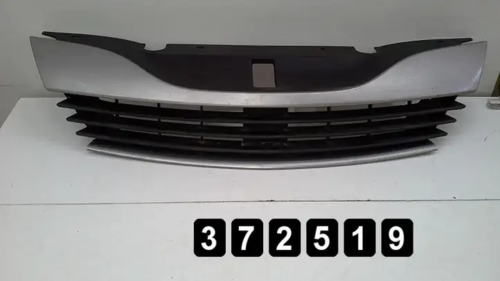Renault Laguna II (2001 - 2005) 8200012581 Передняя решетка — фото 1