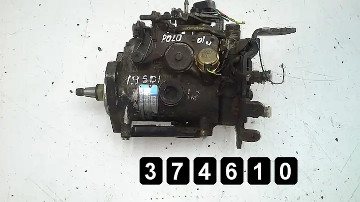 Volkswagen Polo III 6N 6N2 6NF (1994 - 2001) 1900sdi lucas 028130109b Топливный насос — фото 1