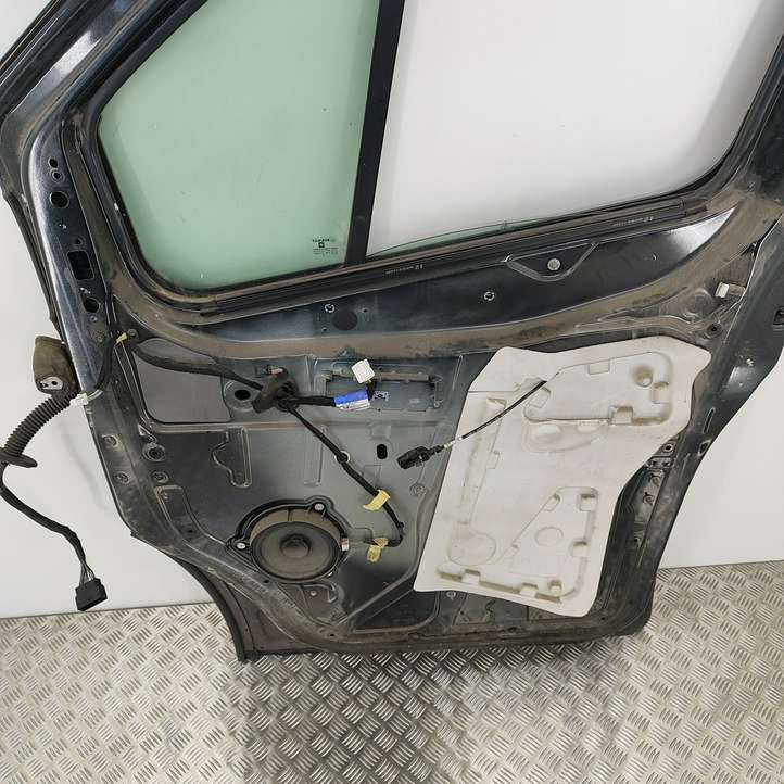 Opel Vivaro (2014 - 2018)  93455816 Дверь
