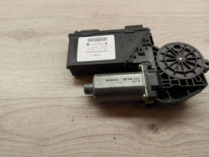 Volkswagen Touareg I (2002 - 2010)  7L0959794 Передний комплект электрического механизма для подъема окна