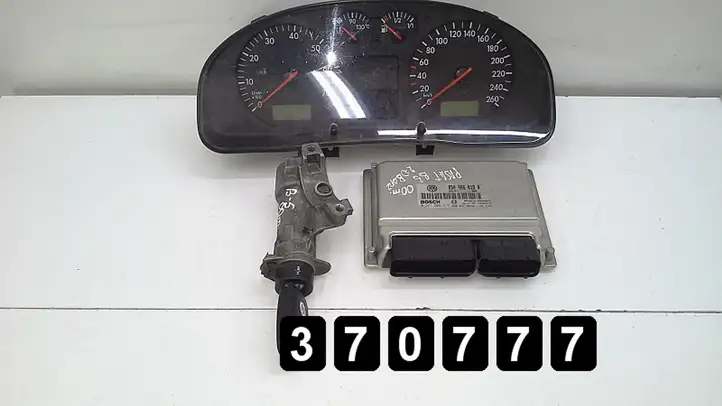 Volkswagen PASSAT B5 (1997 - 2000) 2000b 8d0906018r 0261206317 Блок управления двигателем (ЭБУ) — фото 1
