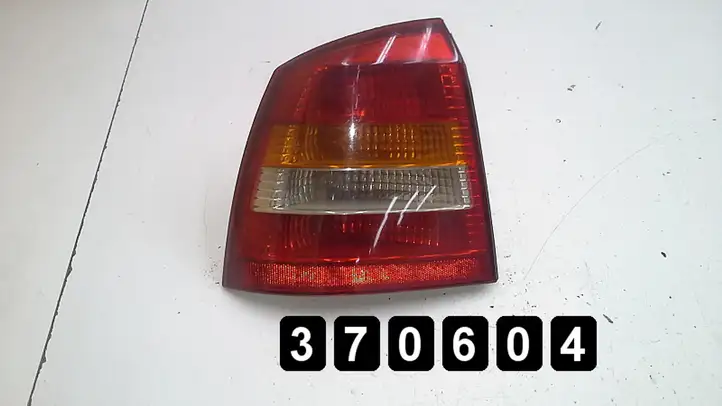 Opel Astra G (1998 - 2004) 2duru Задний фонарь в кузове — фото 1