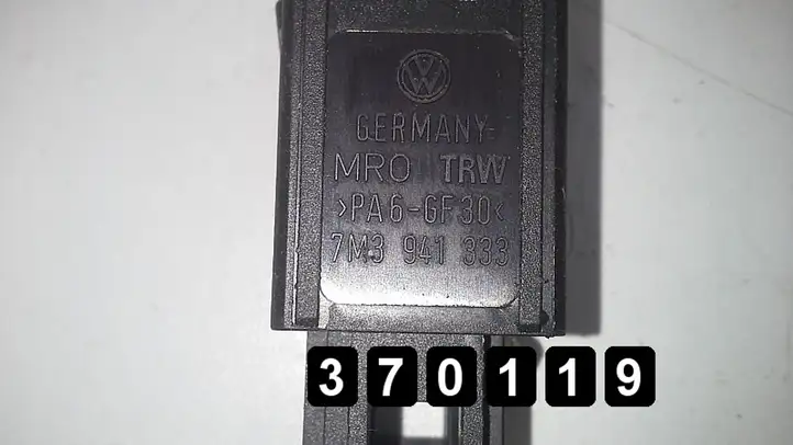 Volkswagen Sharan (2000 - 2003) # 7m3941333 Другие включатели / ручки/ переключатели — фото 4
