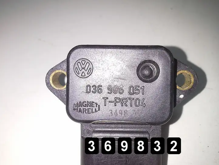 Volkswagen Golf IV (1998 - 2005) 036906051 Датчик положения распредвала — фото 1