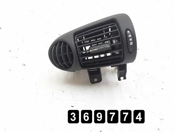 Mercedes-Benz C W203 (2000 - 2007) (W203) # A2038300154 Центральный воздушный дефлектор — фото 2