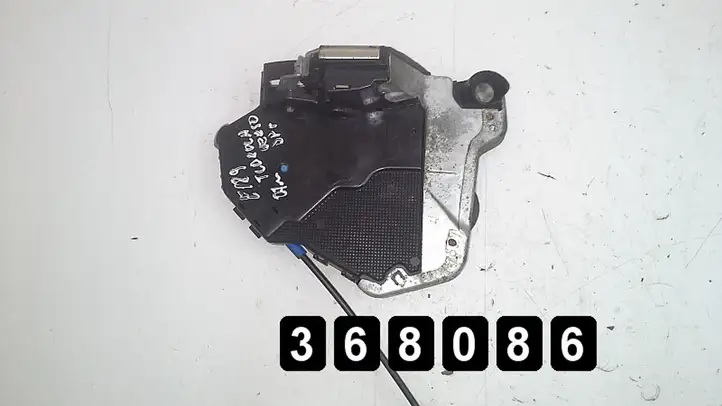 Toyota Corolla Verso AR10 (2004 - 2009) a046693 uk Замок ручки двери — фото 3