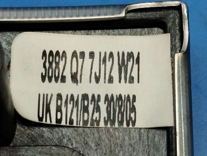 Mercedes-Benz C W203 (2000 - 2007)  A203680 Декоративная отделка