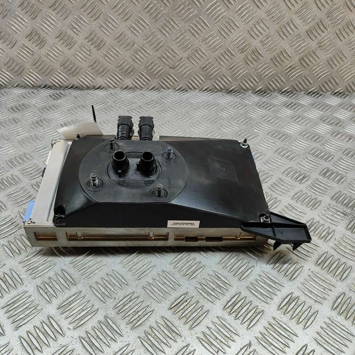 Tesla Model 3 (2017 - 2023)  146577301D Другие приборы