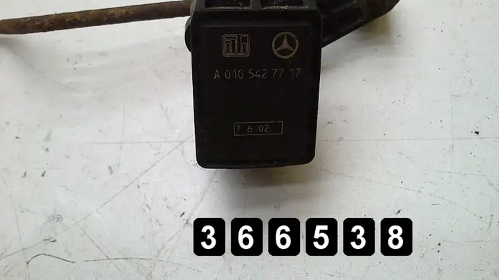 Mercedes-Benz E W211 (2002 - 2009) 0105427717 Датчик наклона — фото 4