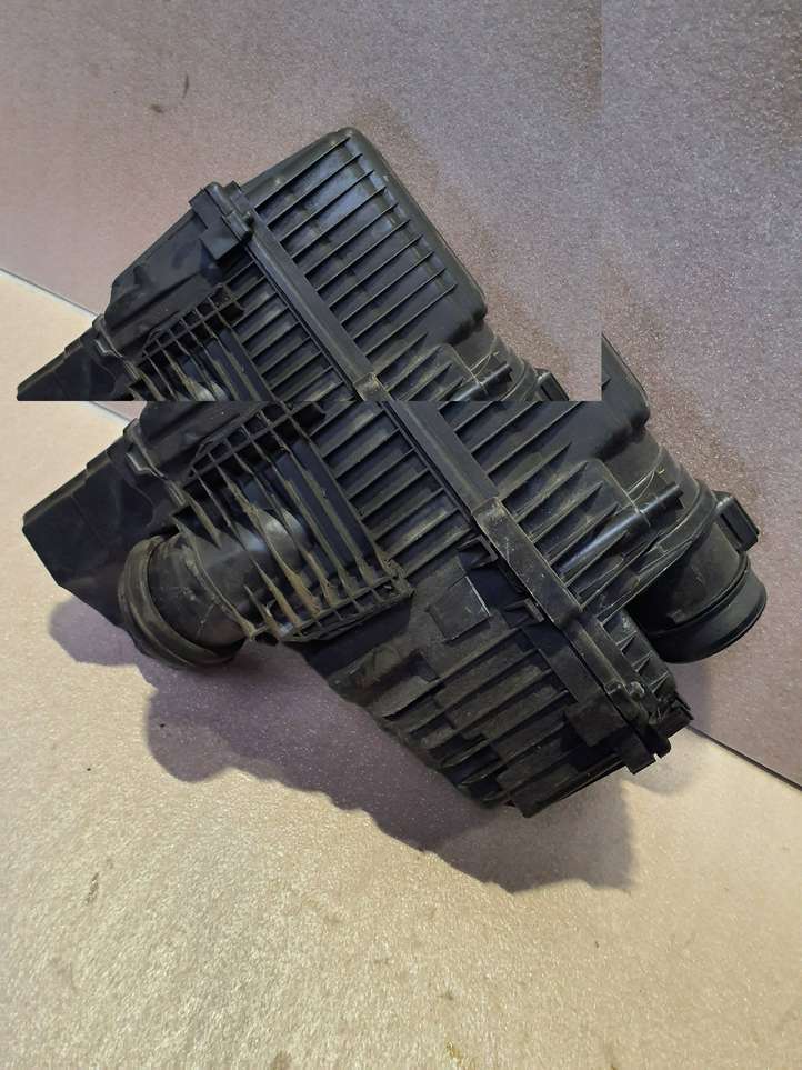 Fiat Scudo (1996 - 2007)  1498555080 Коробка воздушного фильтра