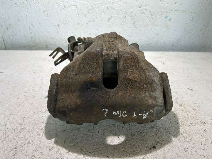Audi A4 (2004 - 2009)   Передний суппорт