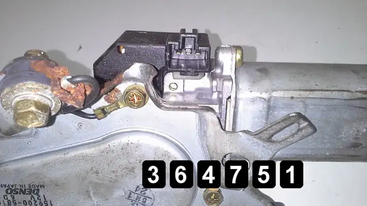 Toyota Avensis Verso (2001 - 2004) 8502044020 Двигатель стеклоочистителя заднего стекла — фото 4