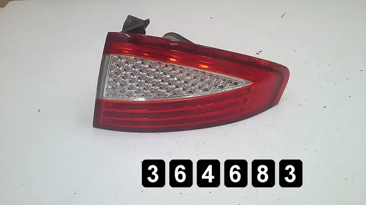 Ford Mondeo MK IV (2007 - 2014) 7s7113404a Задний фонарь в кузове — фото 1